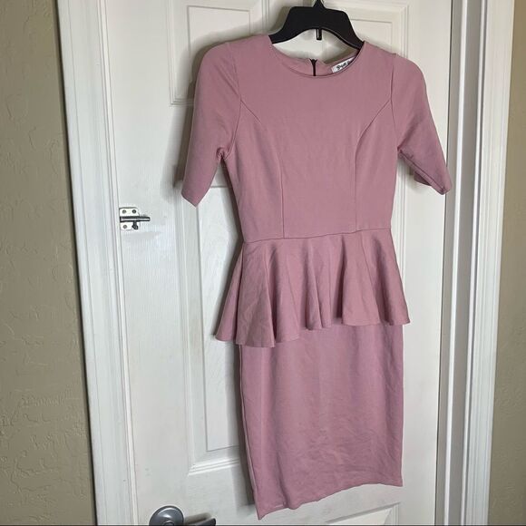 Brigitte Brianna Dusty Mauve Peplum Dress Size Small - Picture 3 of 9